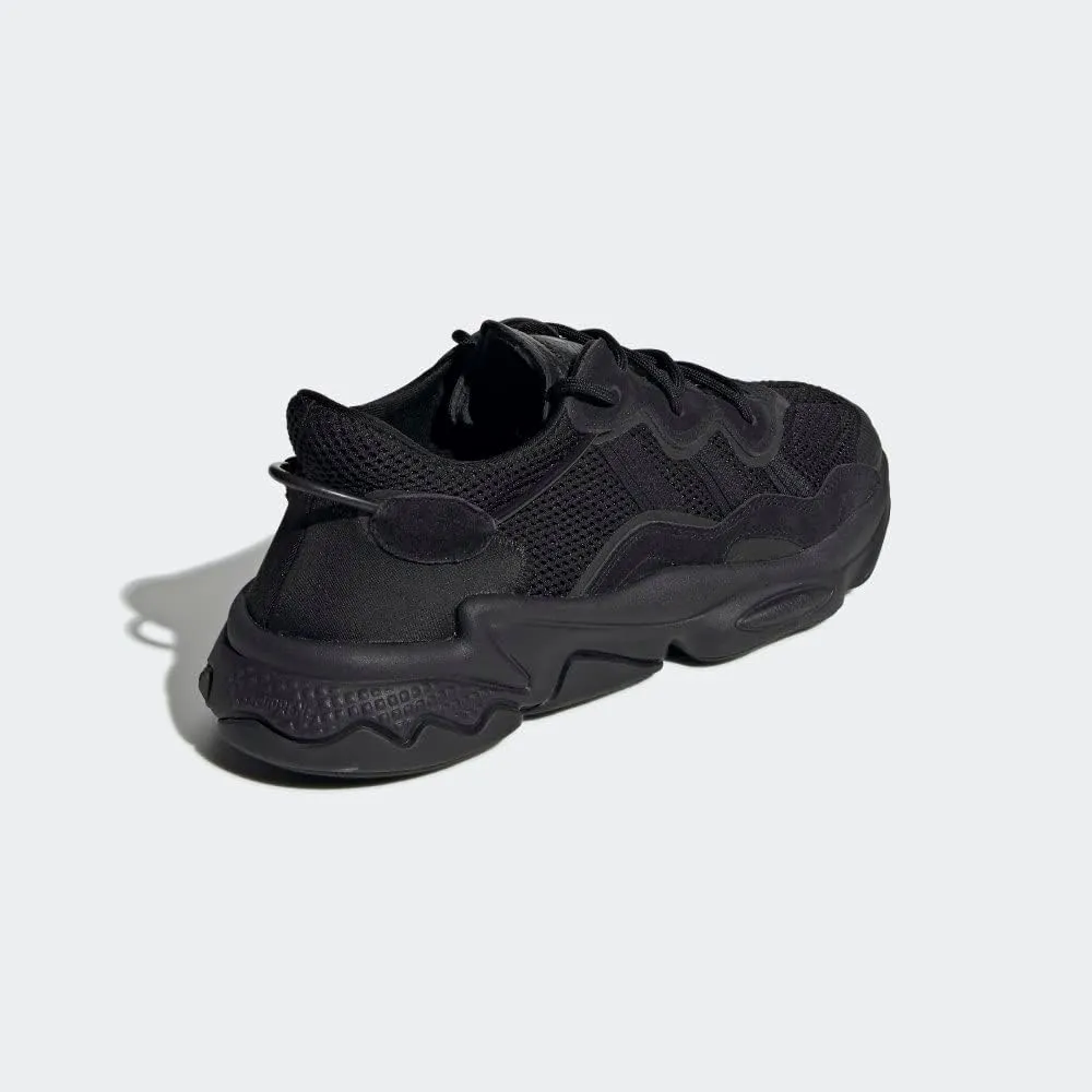 adidas Originals Men's Ozweego Sneaker