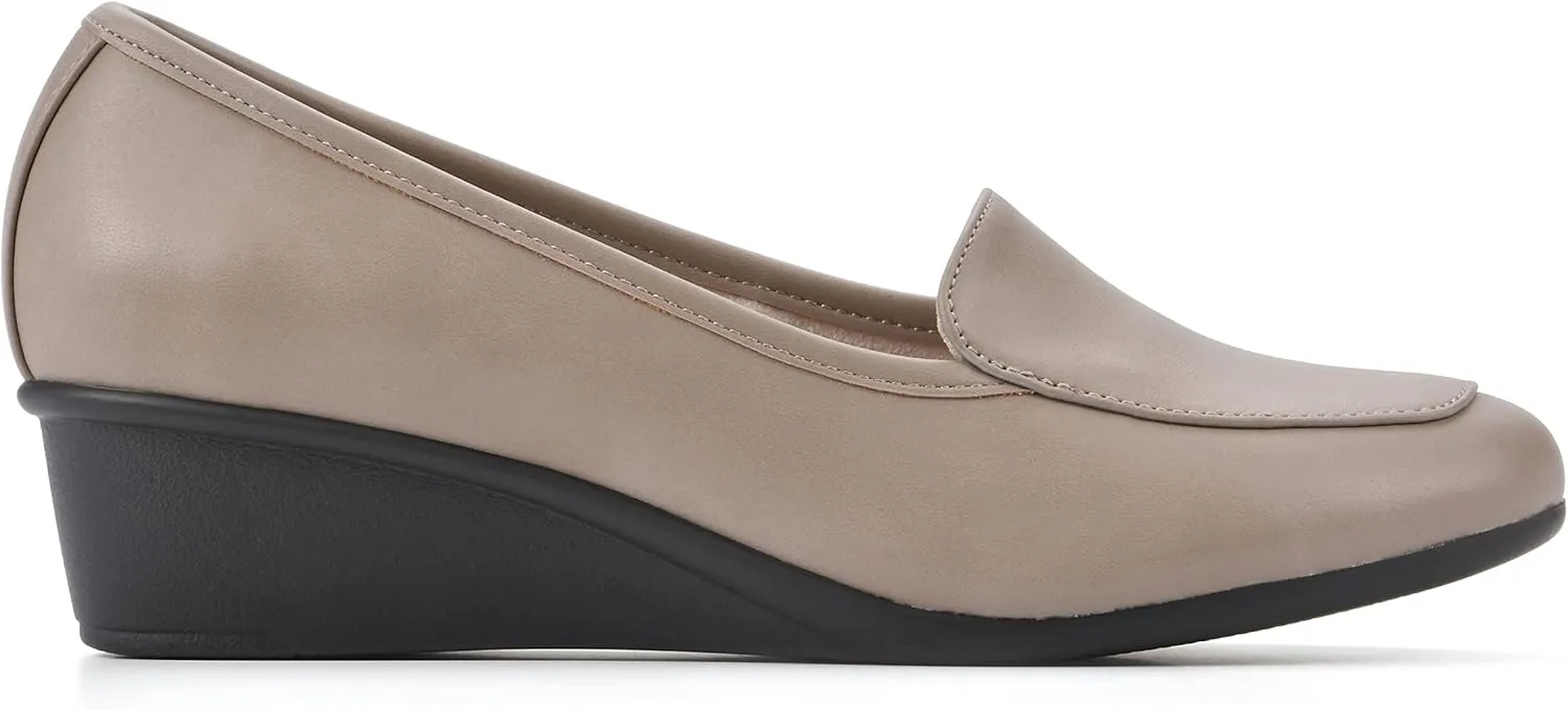CLIFFS BY WHITE MOUNTAIN Women's Bravado Loafer