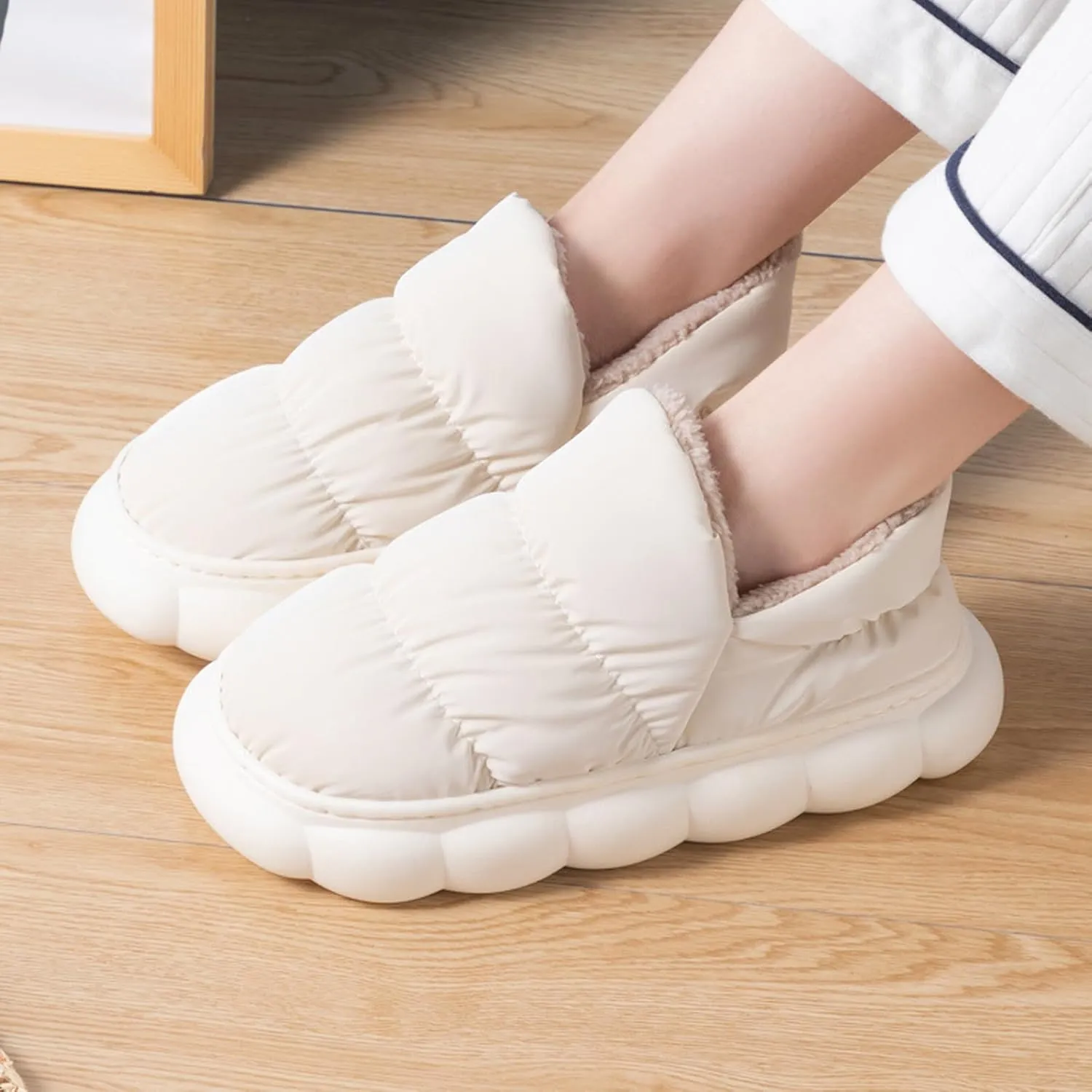 CT-Tebrun Fluffy Down Slippers - Unisex Winter Non-Slip Pillow Slippers for Men & Women - Waterproof Plush Flip Flop Bag Heel Casual Cotton Shoes Loafers