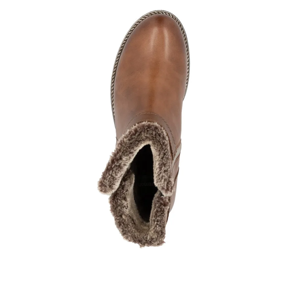 D8484 Samira