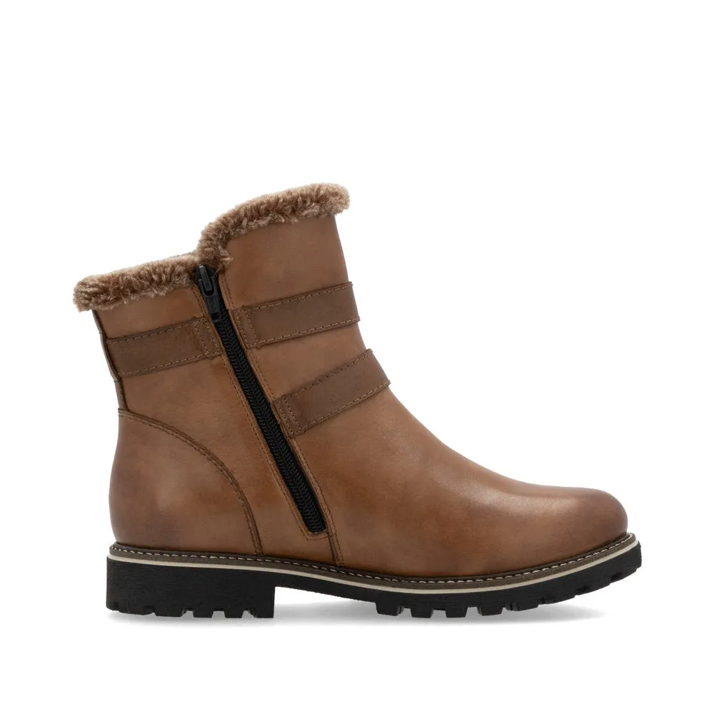 D8484 Samira