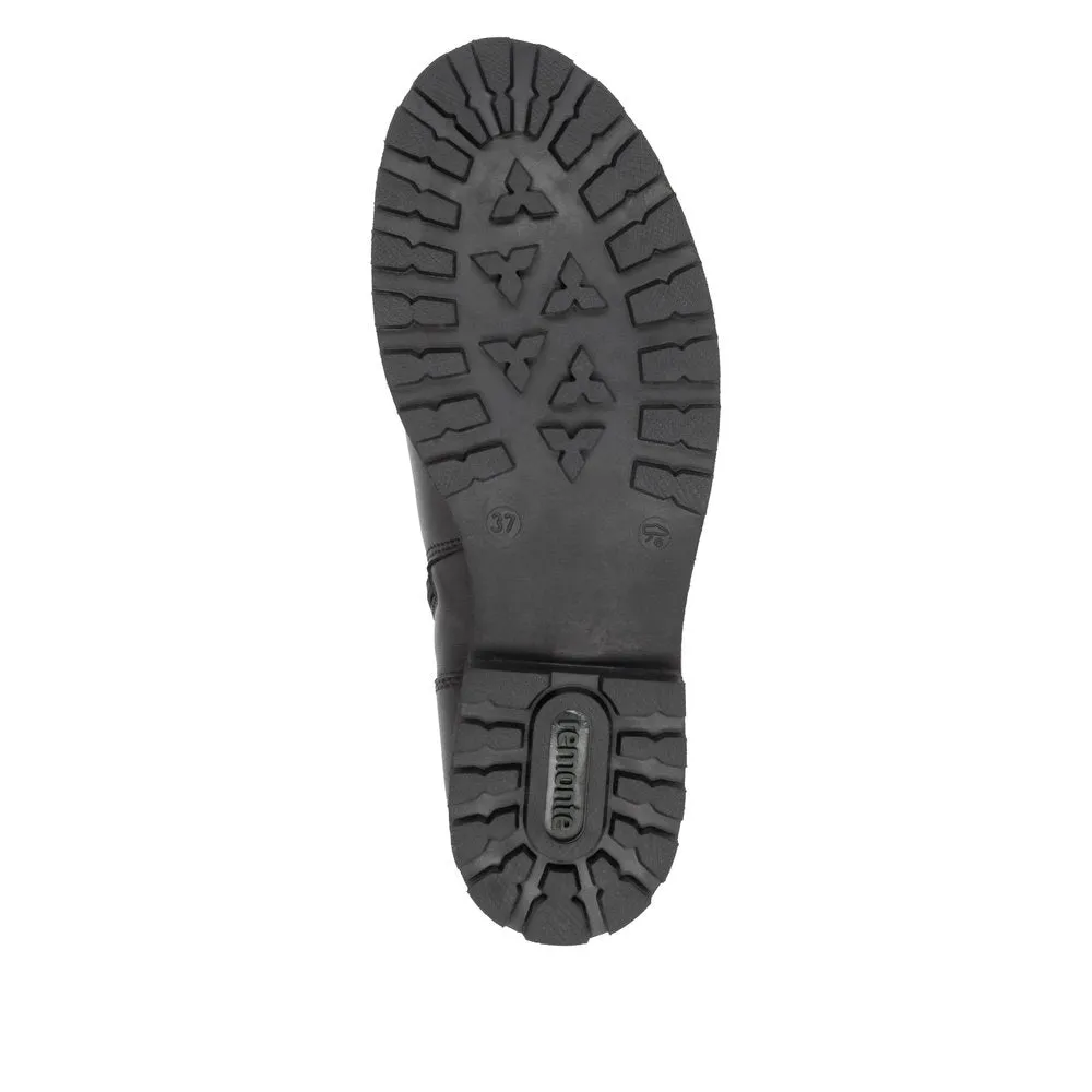 D8484 Samira