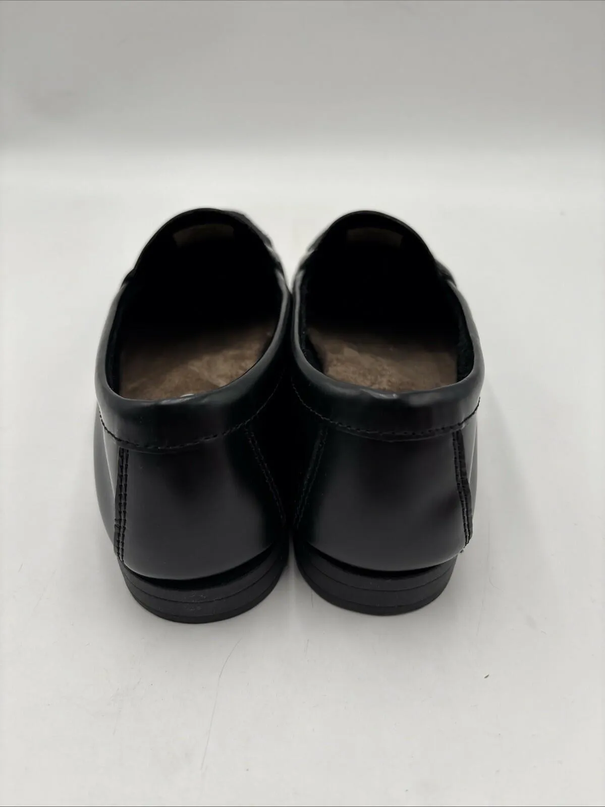 Eastland Women’s Classic li Loafer Black Size 9M/40 - Very Good