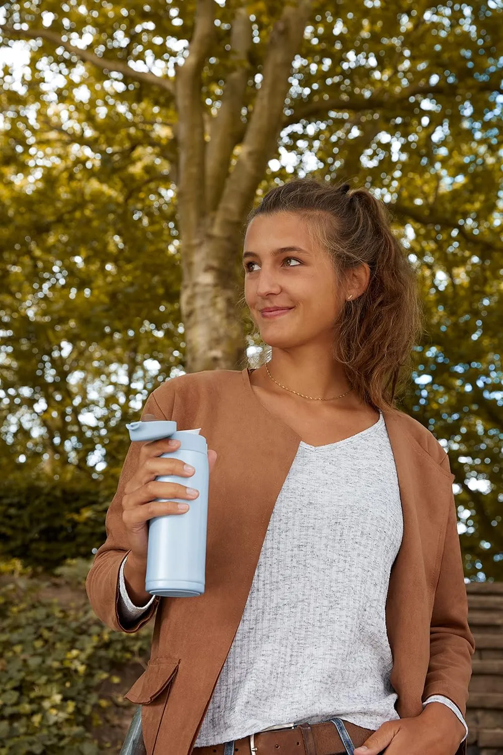 Emsa N21518 Travel Mug Light Insulated Mug | Capacity: 0.4 L | Extra Slim Format | Lightweight | Stainless Steel | Folding Closure System | 100% Leak-proof | 8 Hours Hot / 16 Hours Cold | BPA-Free |