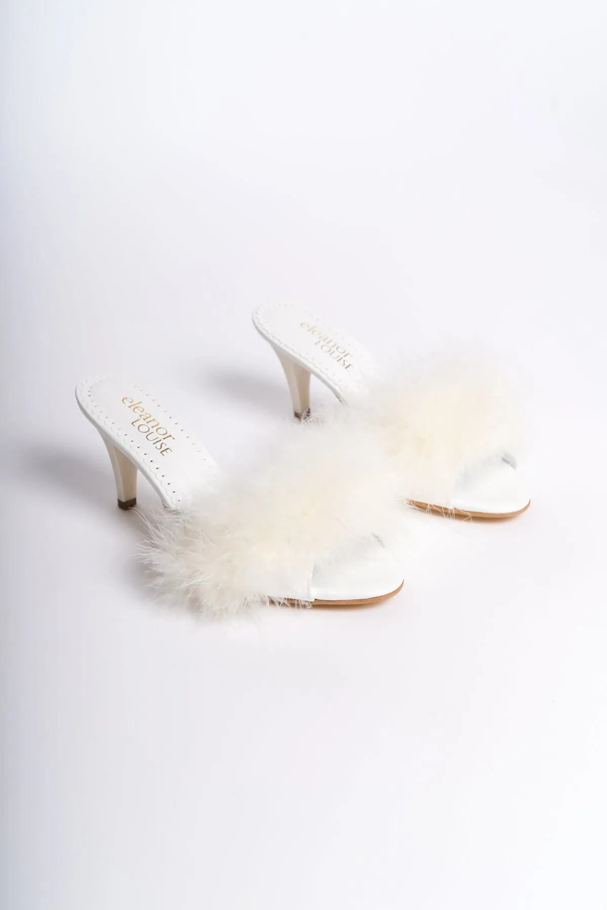 Giselle | White Feathers Mule