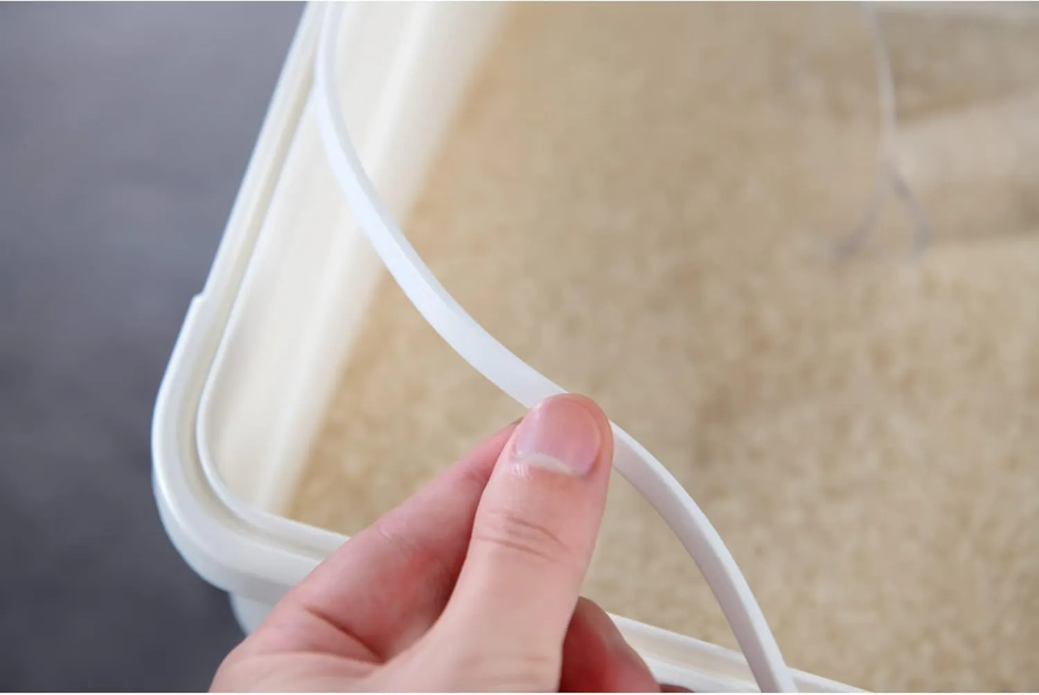 HANAMYA 25 Liter / 40 lbs Rice Storage Container with Measuring Cup, BPA free, For Rice | Grain | Pet Food | Flour, 2 count, White