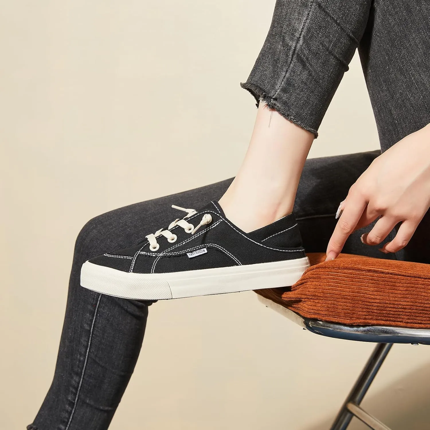 hash bubbie Women's Slip on Shoes Canvas Shoes Non Slip Fashion Sneakers for Women Low Top Loafers