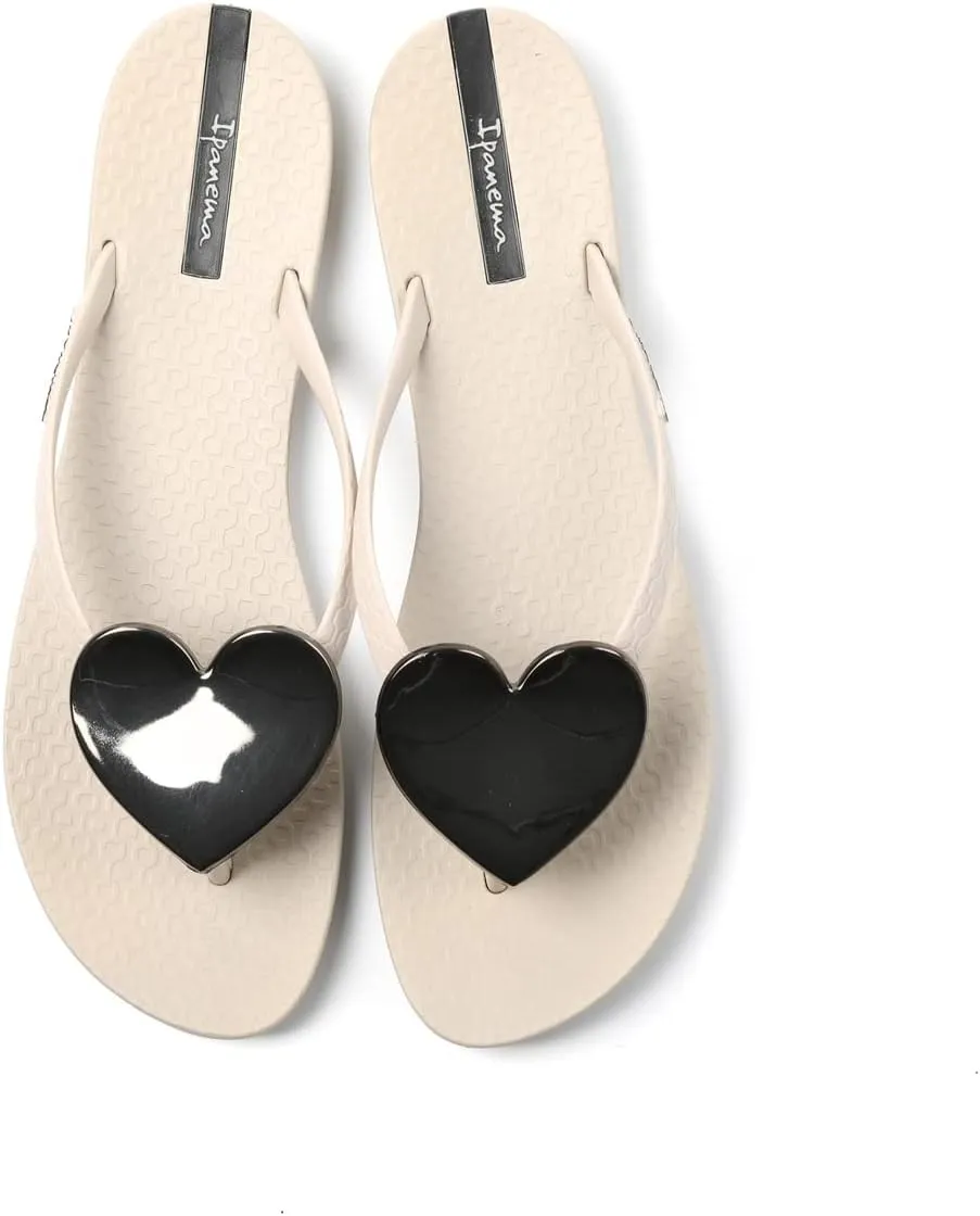 Ipanema Women's Wave Heart Flip Flop