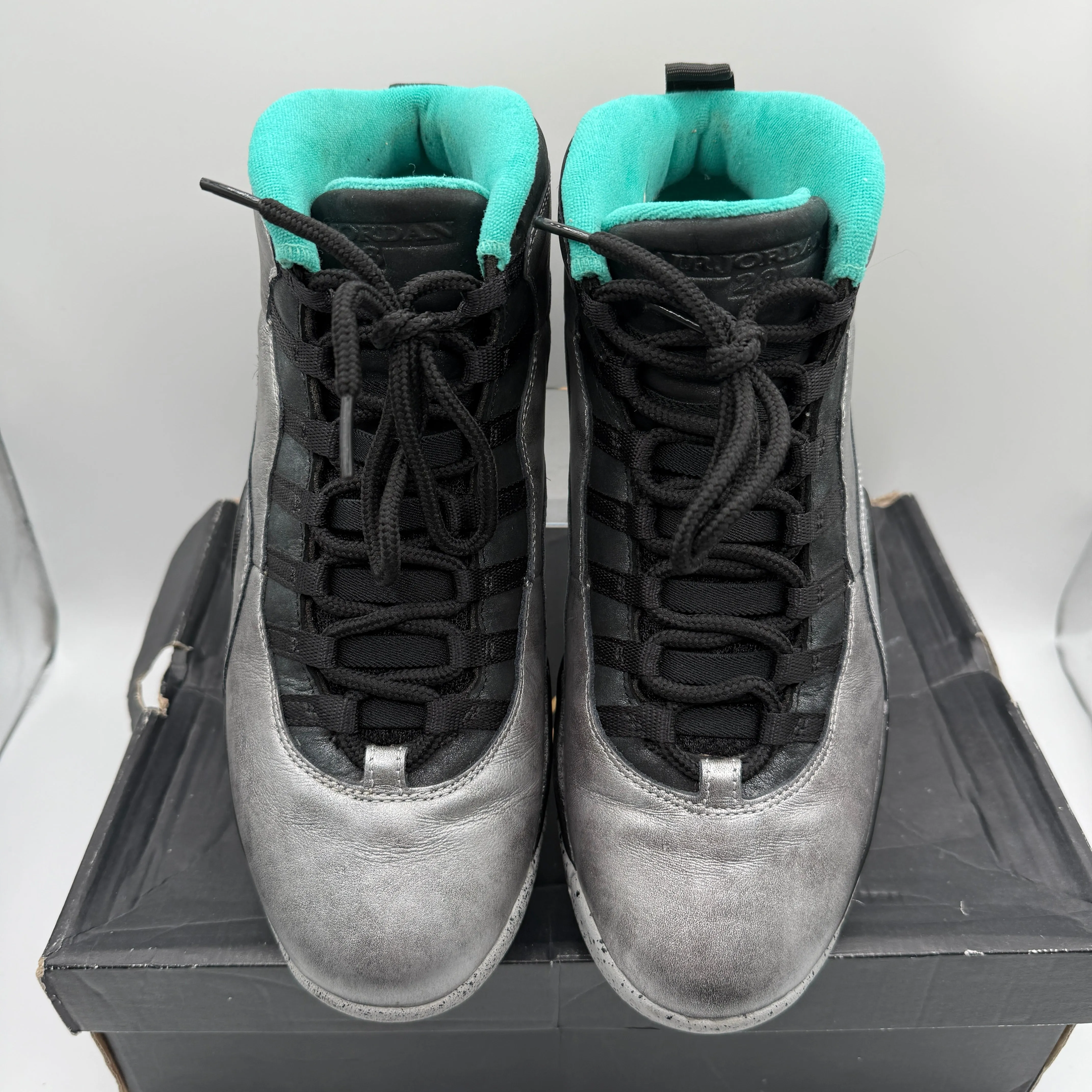 Jordan 10 Reteo Lady of Liberty 30th Anniversary *pre-owned* (SIZE 10.5)