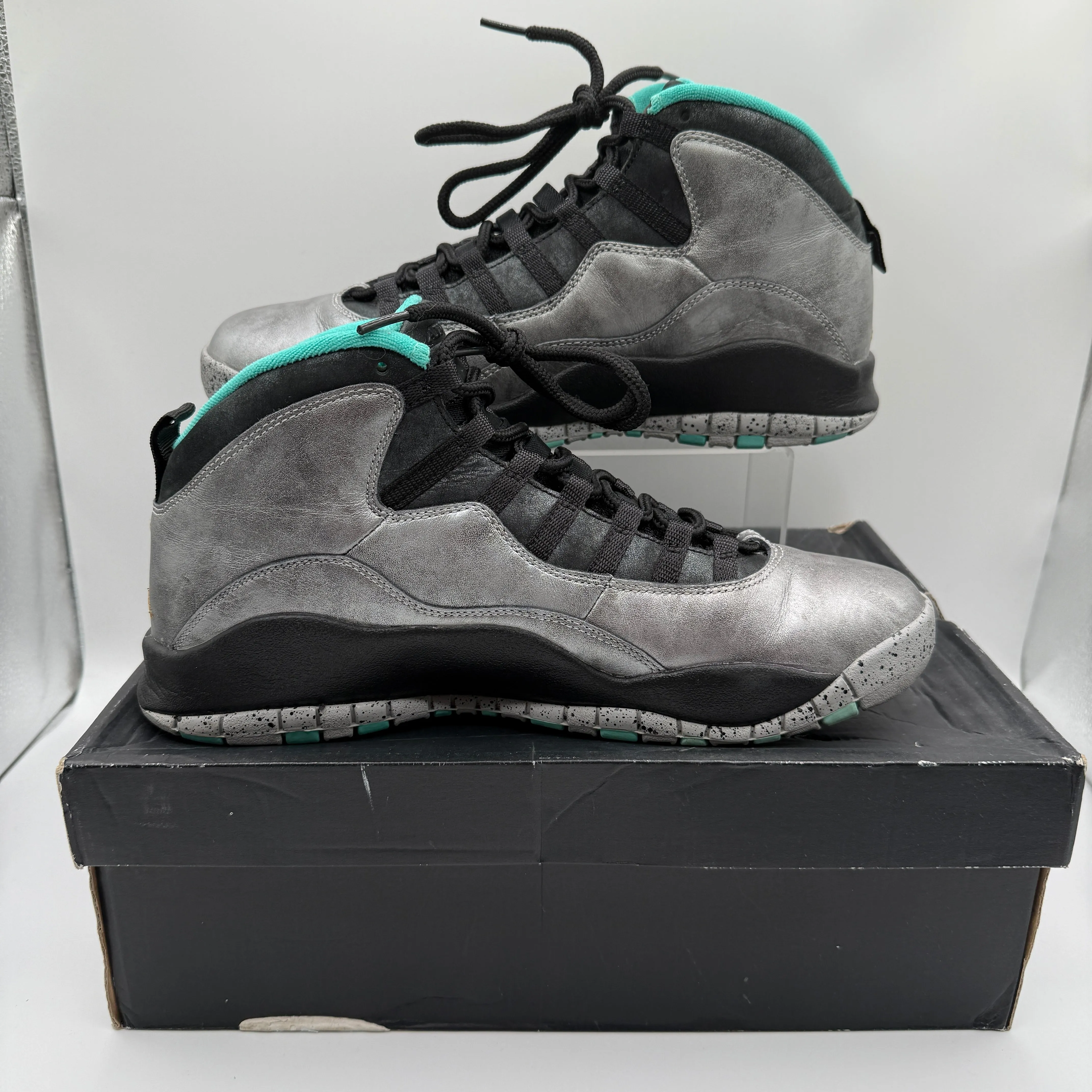 Jordan 10 Reteo Lady of Liberty 30th Anniversary *pre-owned* (SIZE 10.5)