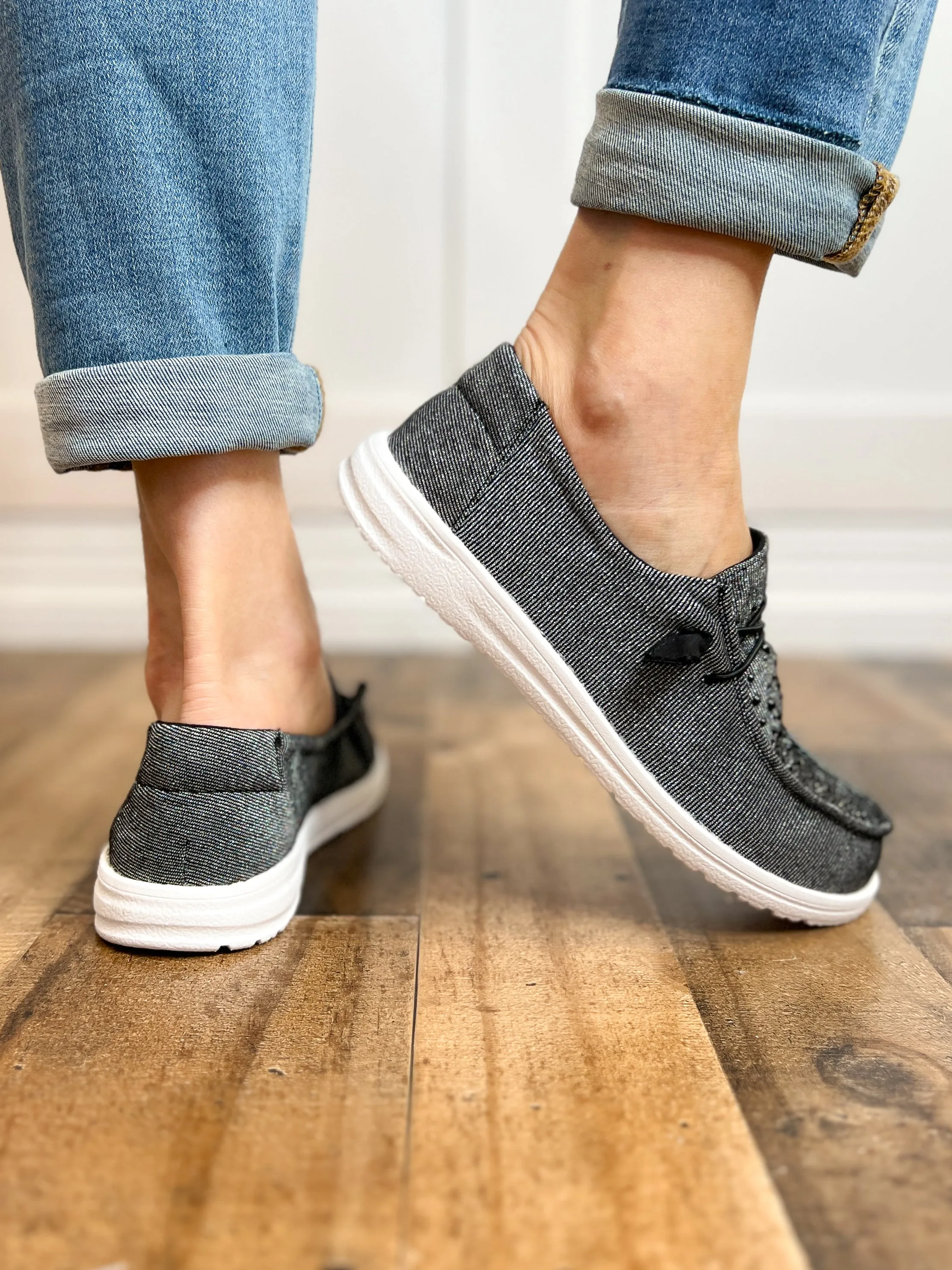 Maco Water Drops Slip-On Tennis Shoes in Black