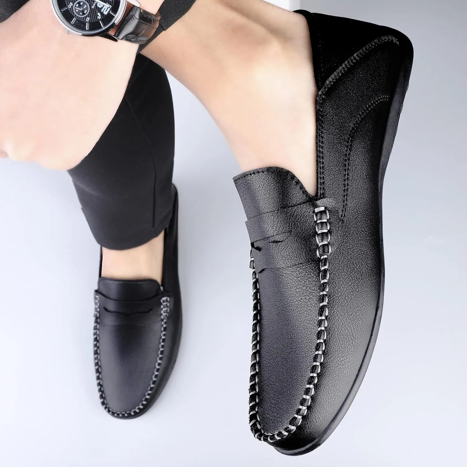 Men's Vintage Hand Stitched Leather Loafers Comfortable Slip On Soft Sole Moccasin Boat Shoes Stylish Casual Driving Walking Dress Flats for Business