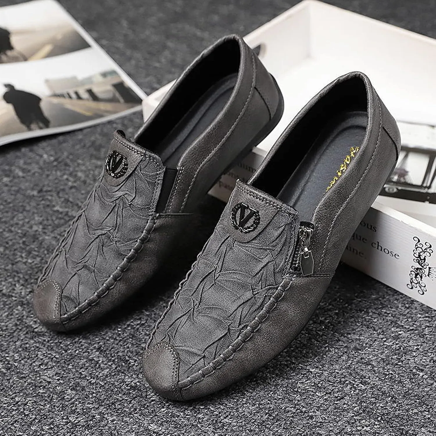 Men's Vintage Leather Zipper Loafers Slip On Comfortable Soft Sole Moccasin Boat Shoes Stylish Casual Driving Walking Shoes