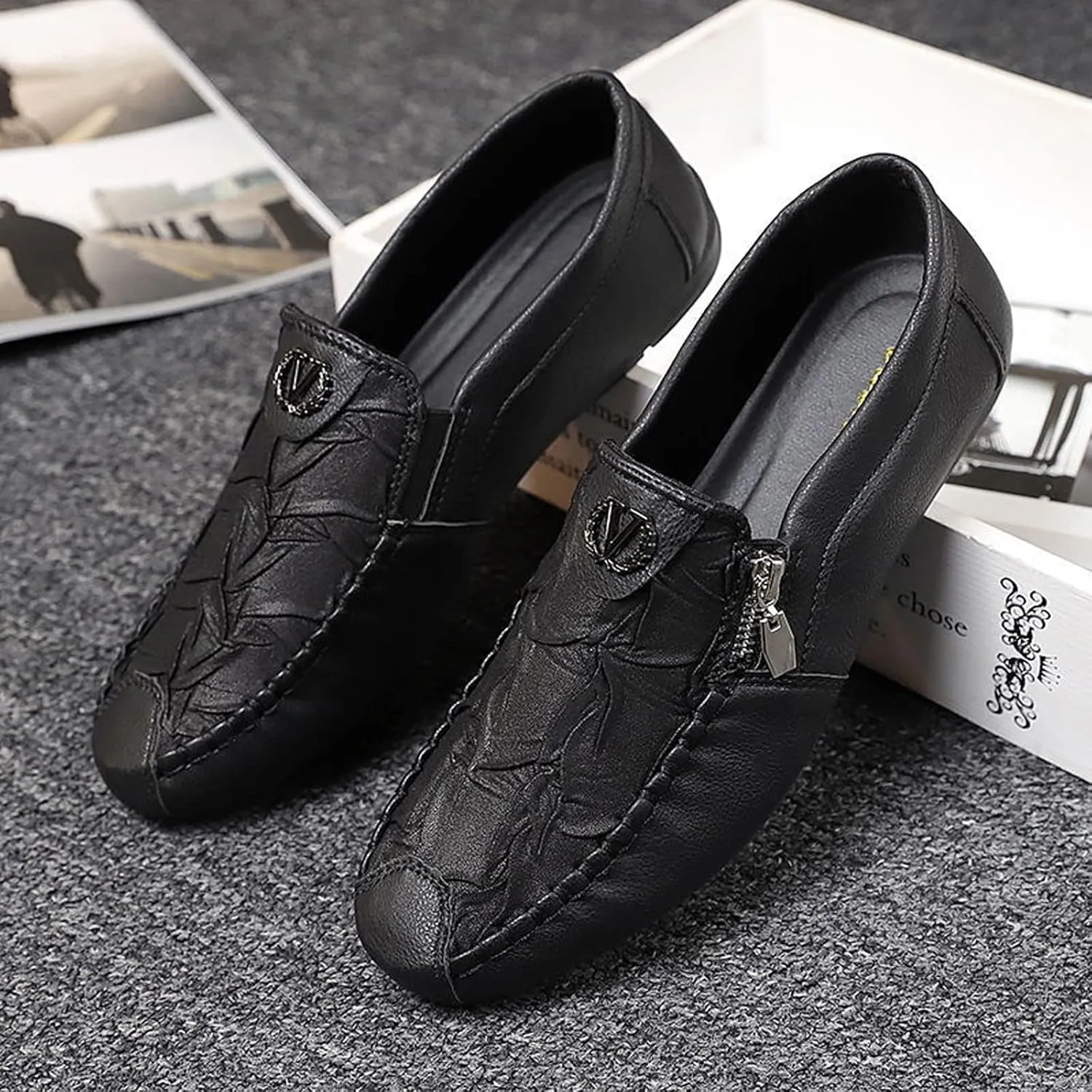 Men's Vintage Leather Zipper Loafers Slip On Comfortable Soft Sole Moccasin Boat Shoes Stylish Casual Driving Walking Shoes