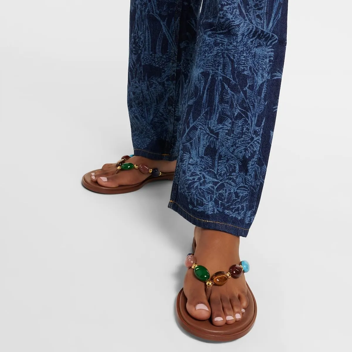 miss left Women Jewelled Strap Open Toe Flip Flops Comfortable Insole Slip on Thong Flat Sandals Classic Summer Beach Indoor Outdoor Slippers Size 4-16 US