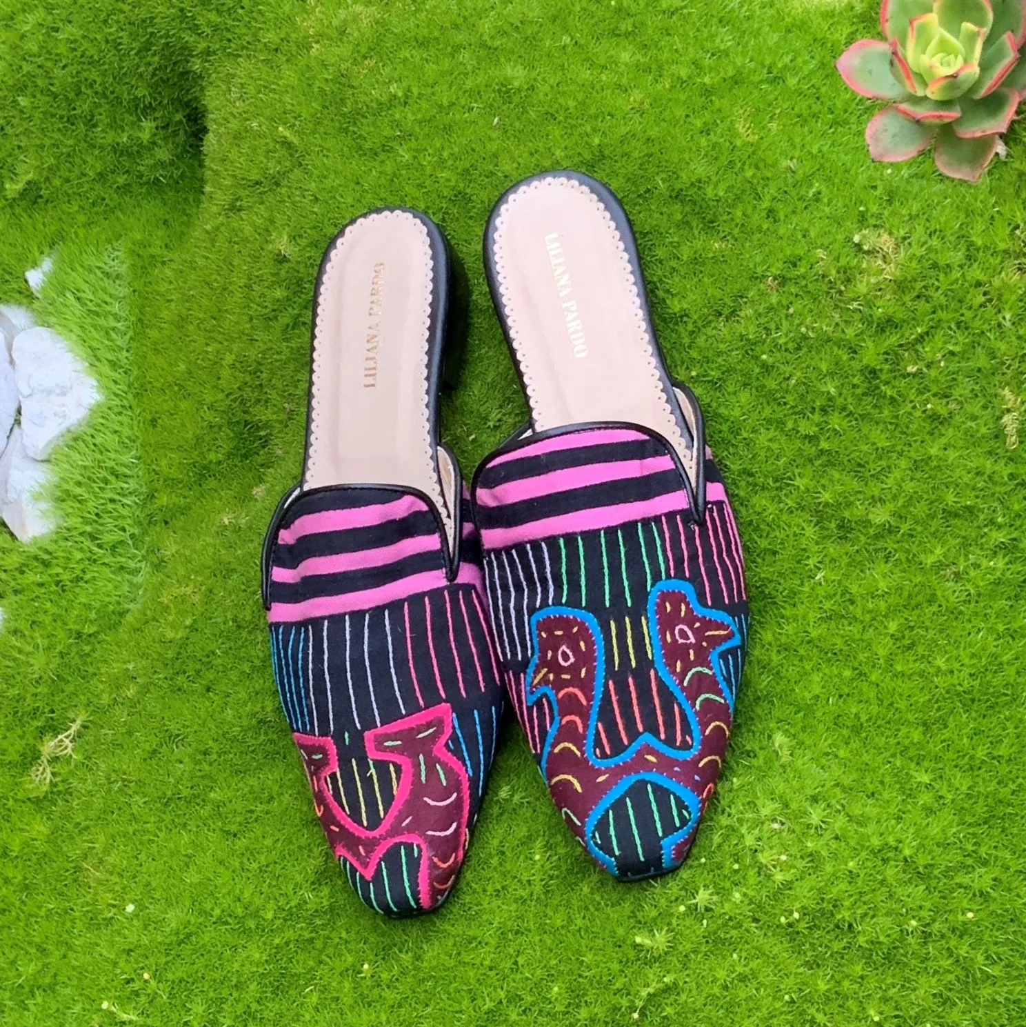 Mola Mules | Black Multicolor
