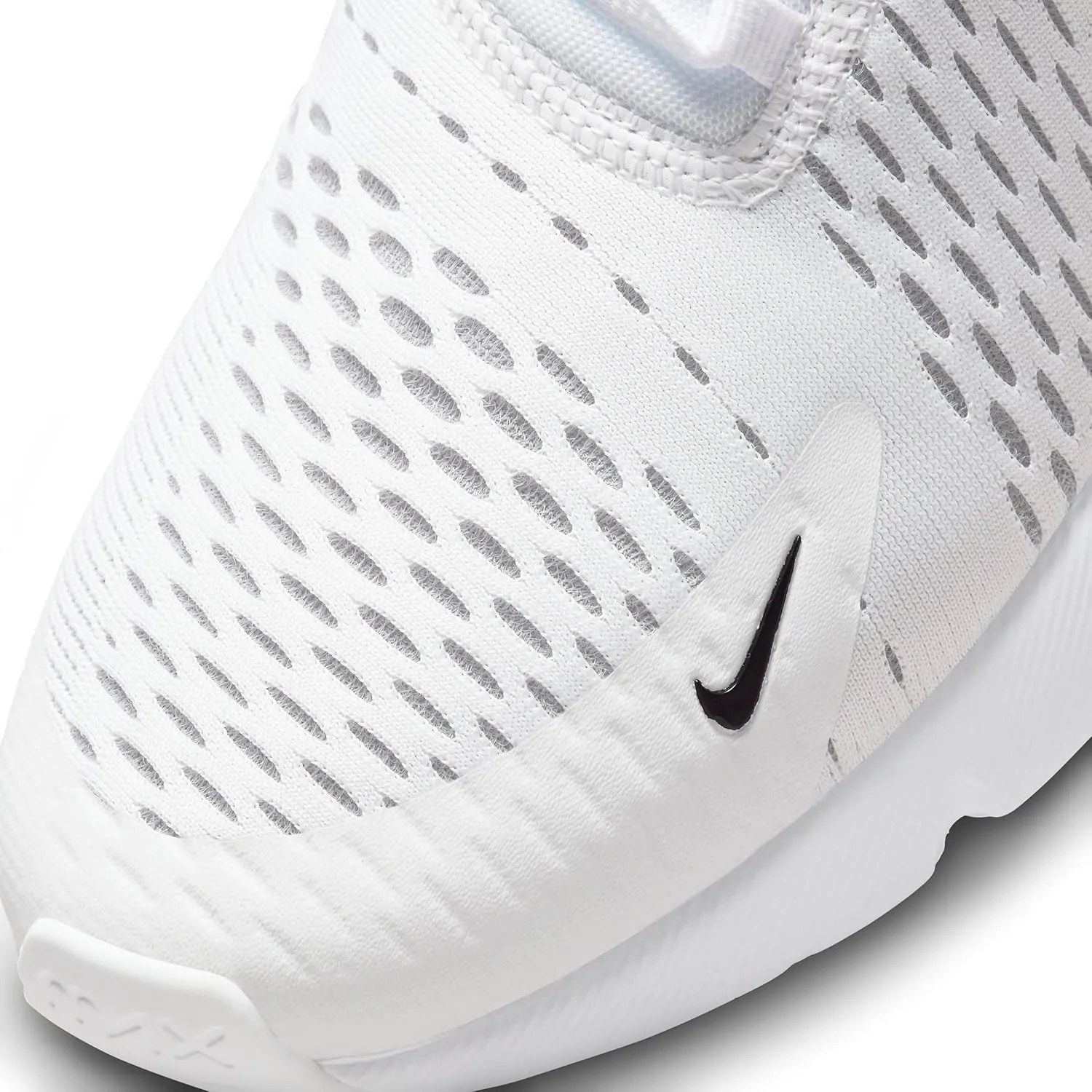 NIKE Men's Air Max 270 Sneaker