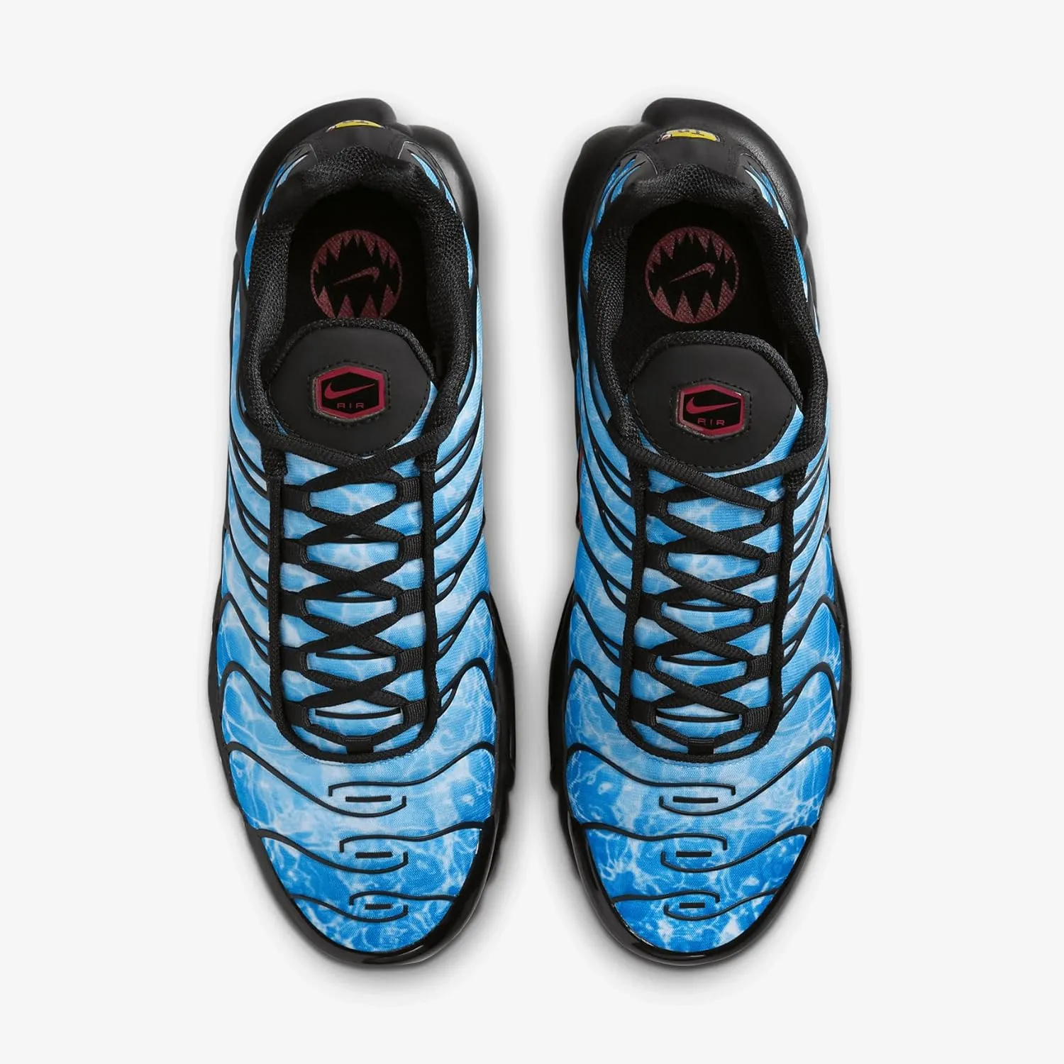 NIKE Men's Sneaker