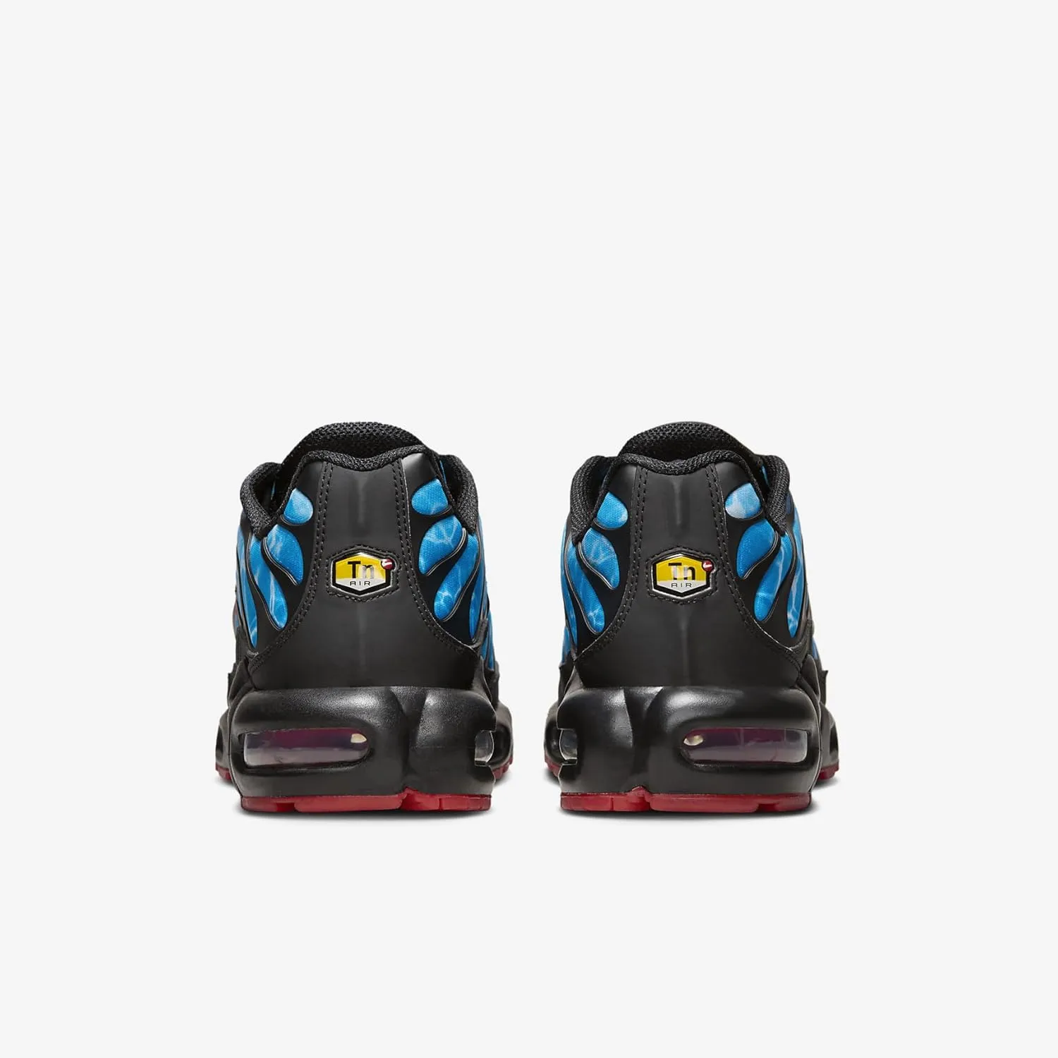 NIKE Men's Sneaker