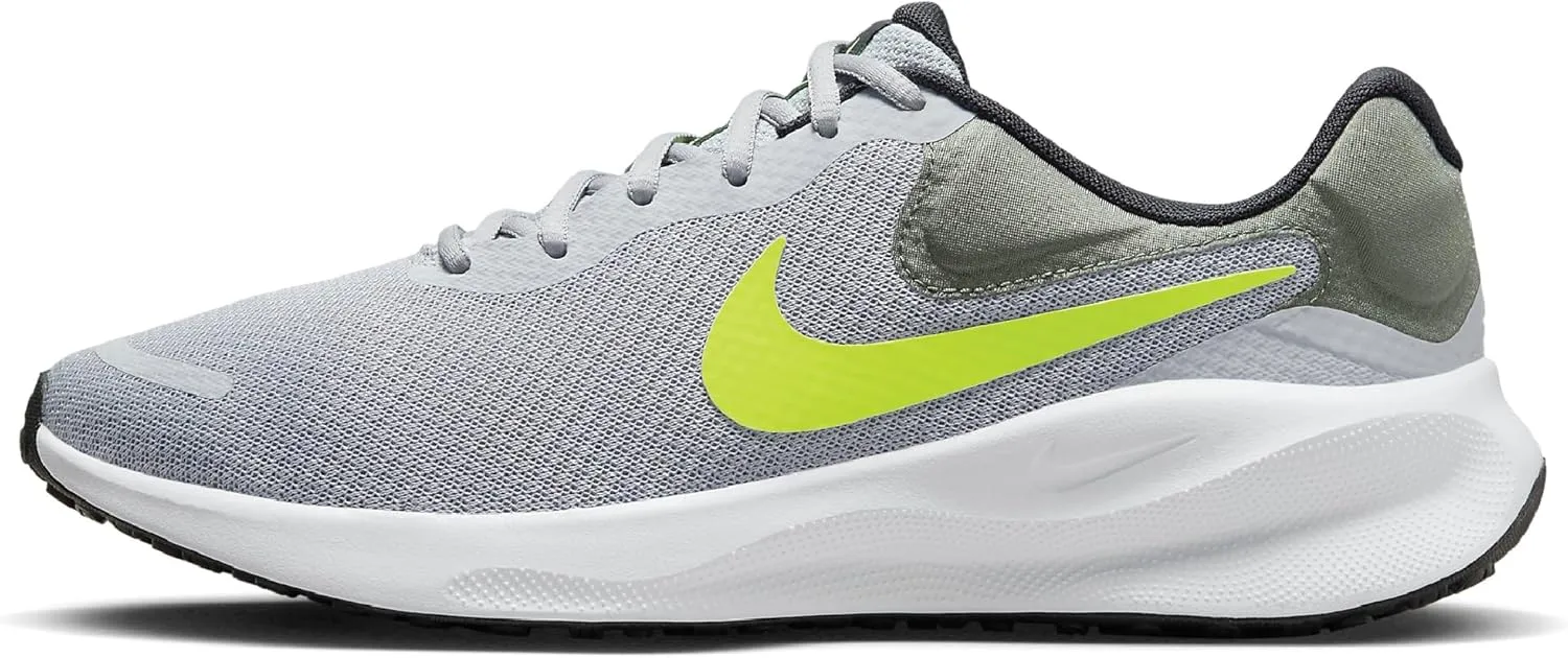 Nike Men's Sneaker