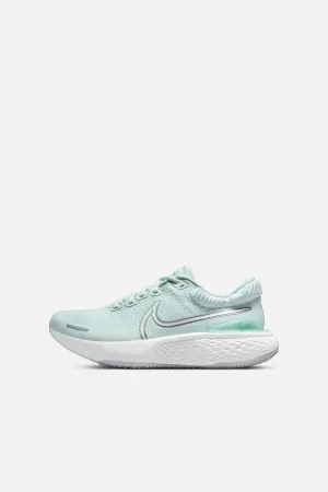Nike | Nike Womens Zoomx Invincible Run Flyknit 2 | Barely Green/White-Metallic Si
