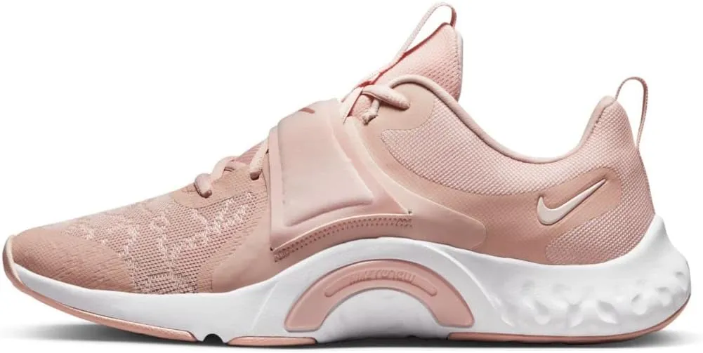 NIKE Women's Sneaker