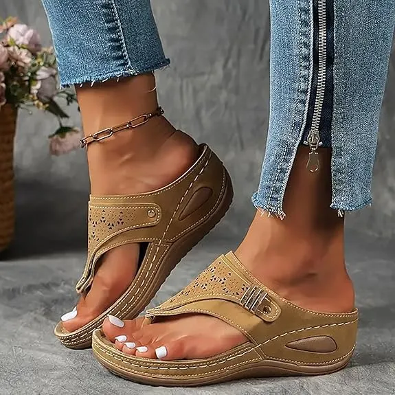 Orthopedic Sandals for Women, 2025 Breathable Mesh Hollow Sports Sandals, Thick-Soled Non-Slip Wedge Summer Casual Flip-Flops