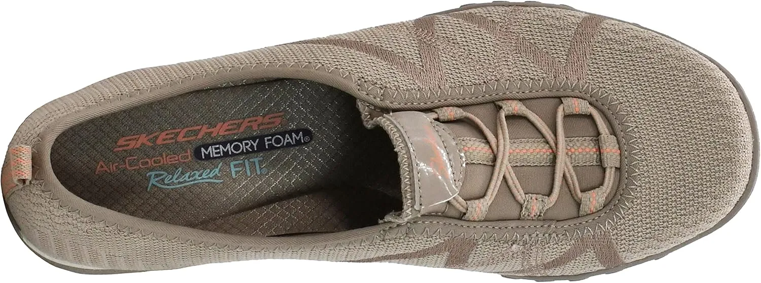 Skechers Women's Breathe-Easy-A-Look Mary Jane Flat
