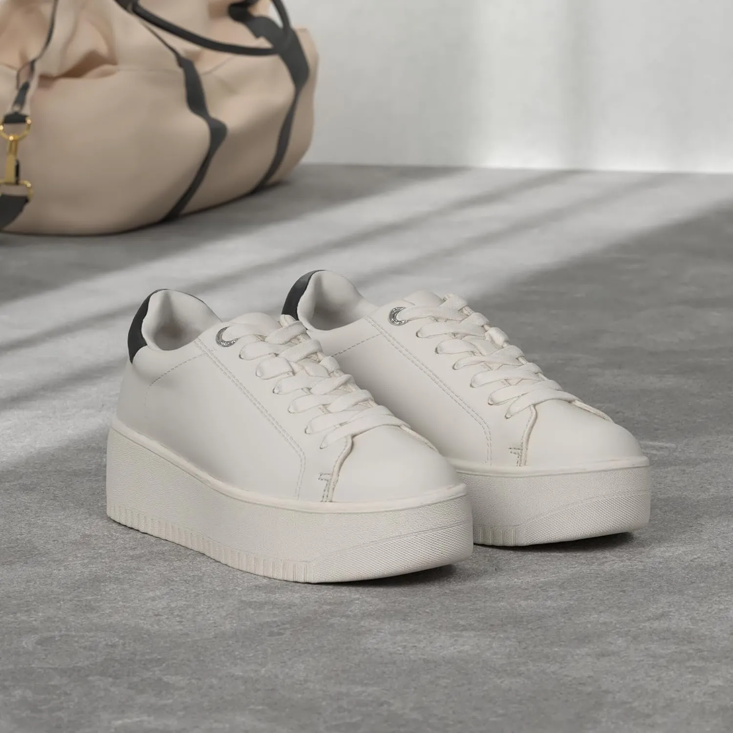 Steve Madden Women's Rockaway Sneaker