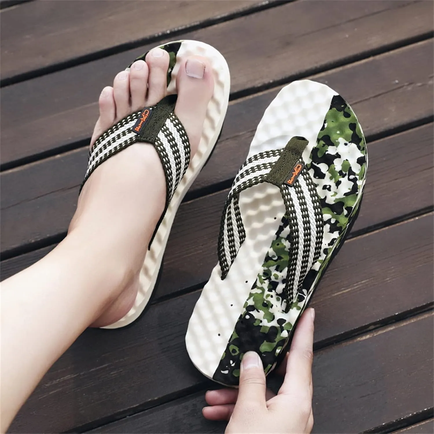 Trailblazer Sandals Fashion Summer Men Flip Flops Flat Bottom and Non Slip Light Slip On Comfortable Colorblock Camouflage Pattern Beach Slippers (Green, 10)