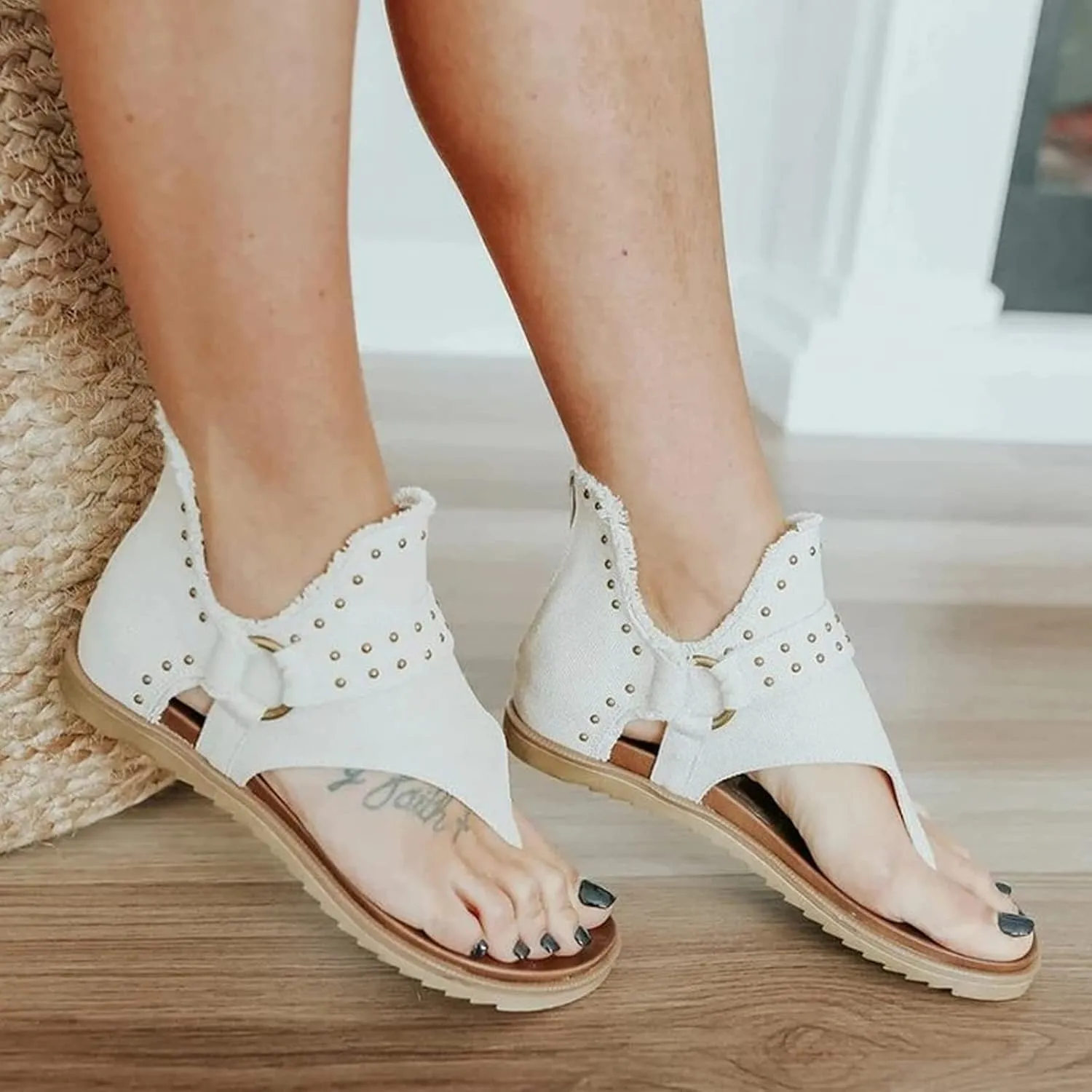 Women's Clip-Toe Flip Flops Studded Canvas Flat Sandals,Summer Fashion Buckle-Strap Back Zipper Orthopedic Open Toe Flops,Casual Fringe Boho Comfy Slip on Beach Slippers